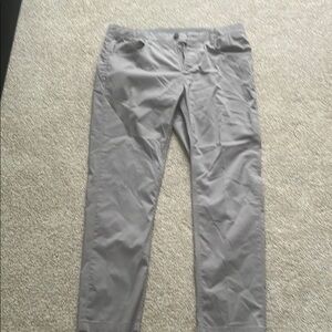 Faherty Gray Chinos Lightweight Cotton Blend